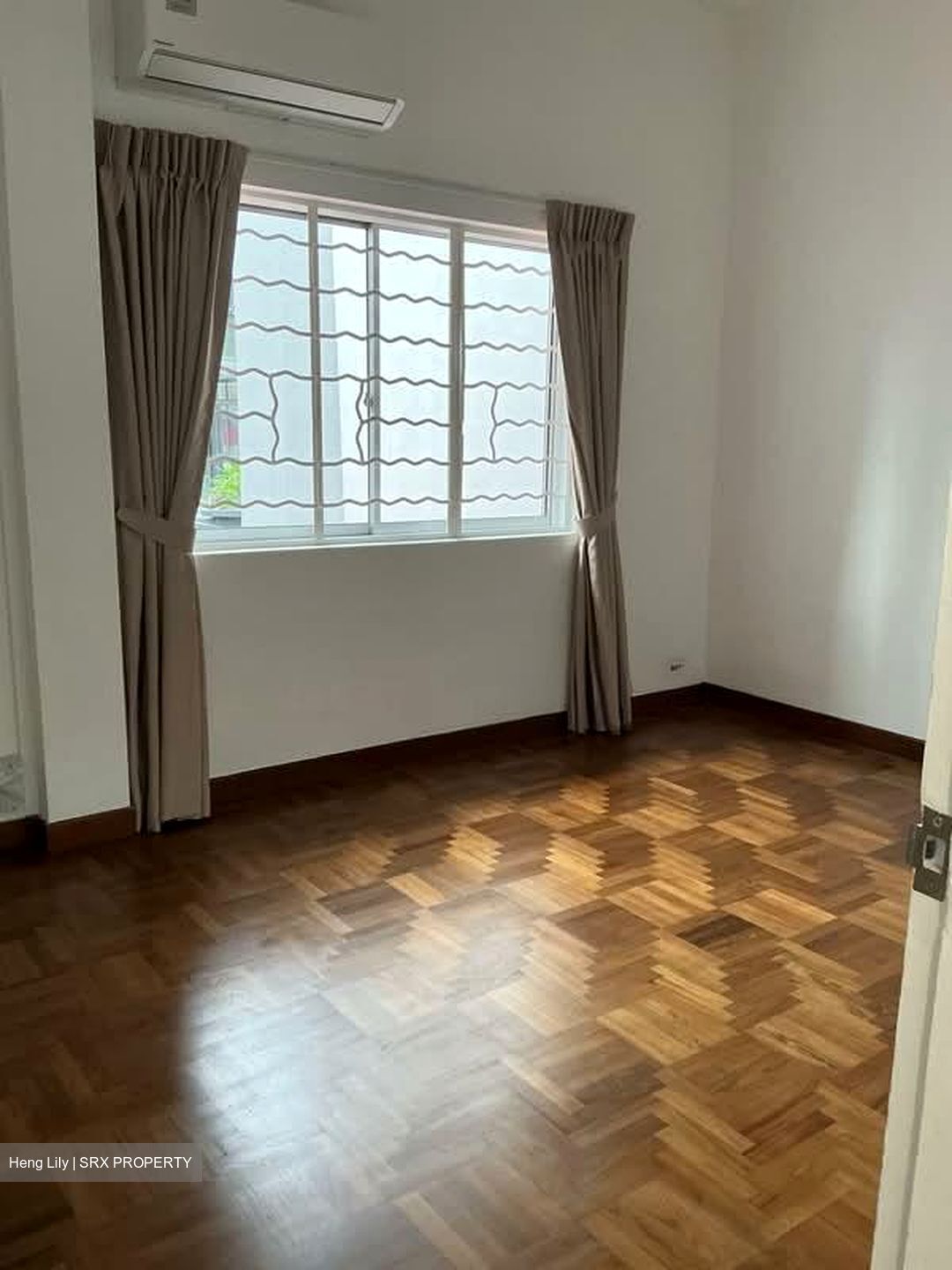 Kovan Road (D19), Terrace #588739261
